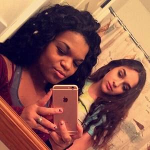 Meet your Posher, Ivy